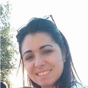 Laureata in storia dell'arte impartisce lezioni nelle materie umanistiche per studenti di ogni grado di istruzione e per gli universitari